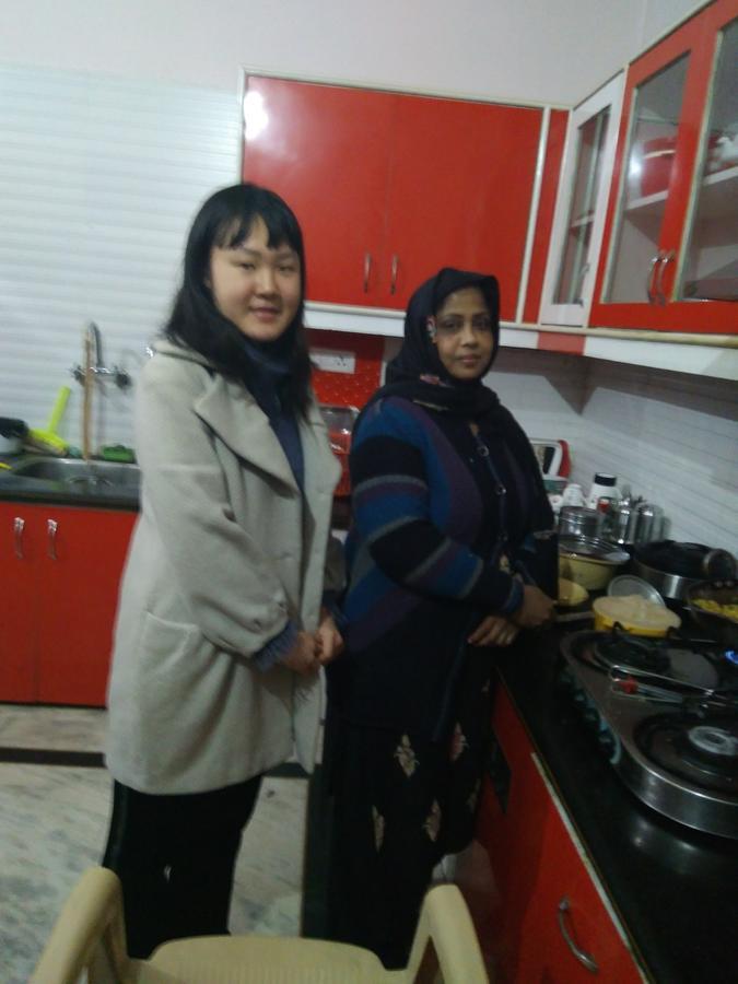 Taj Square A Luxurious Family Homestay Agra  Eksteriør billede