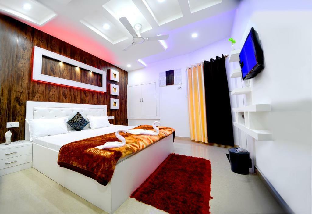 Taj Square A Luxurious Family Homestay Agra  Eksteriør billede